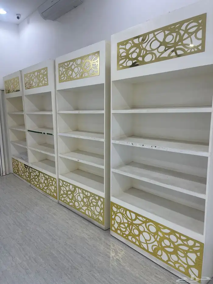 دواليب عرض خشب 0