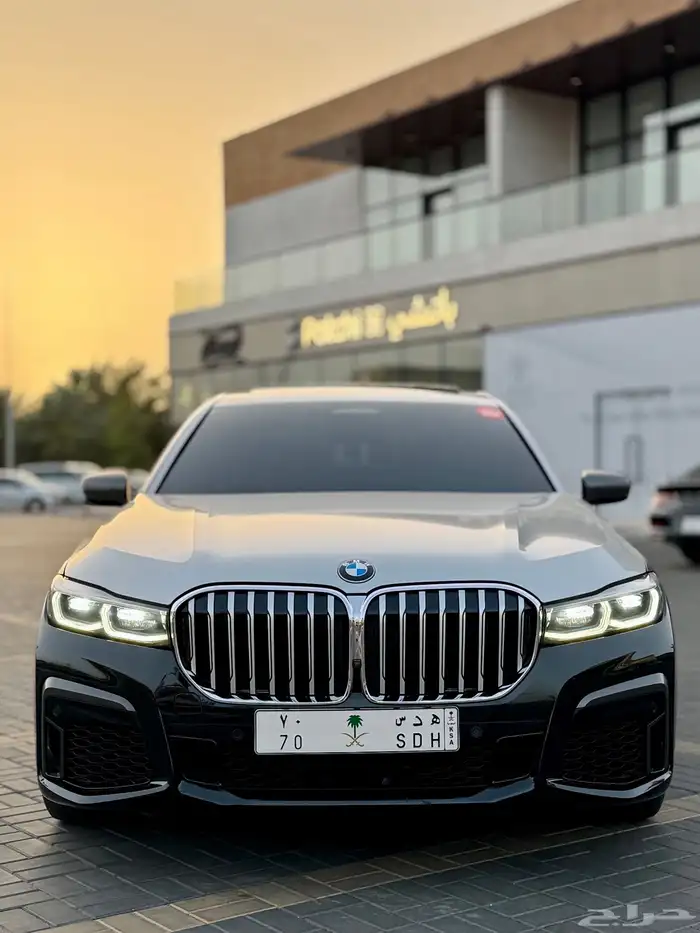 بي ام دبليو الفئة السابعة BMW 7 series 1