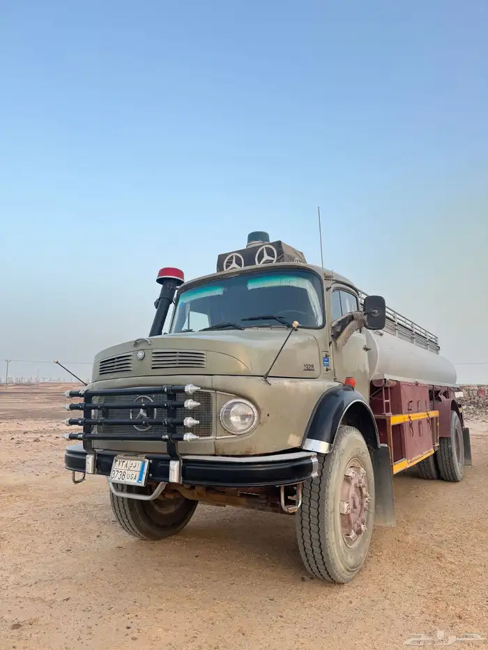 وايت بوز سوبر 1