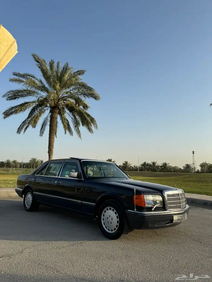 للبيع مرسيدس موديل 90 حجم 560 5