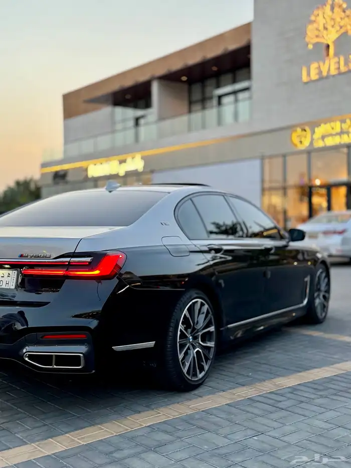 بي ام دبليو الفئة السابعة BMW 7 series 41