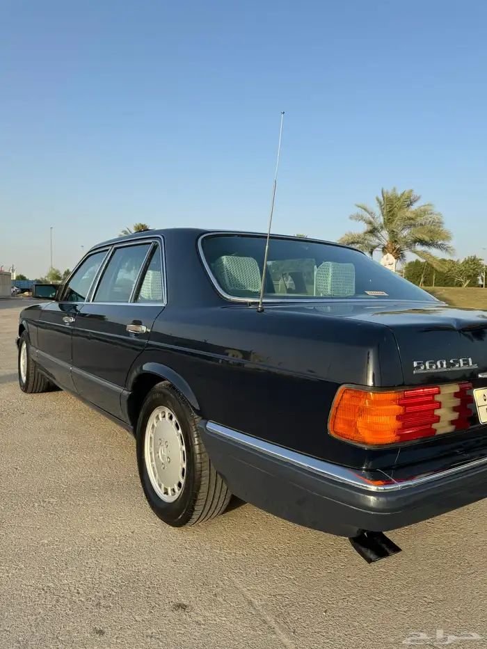 للبيع مرسيدس موديل 90 حجم 560 38