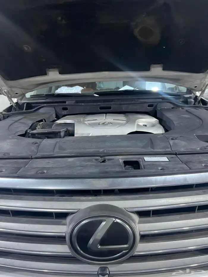 مكينه لكزس LX570 2014 2016 2018 1