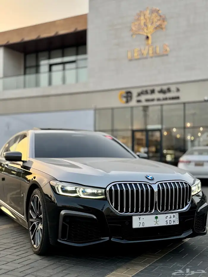 بي ام دبليو الفئة السابعة BMW 7 series 0