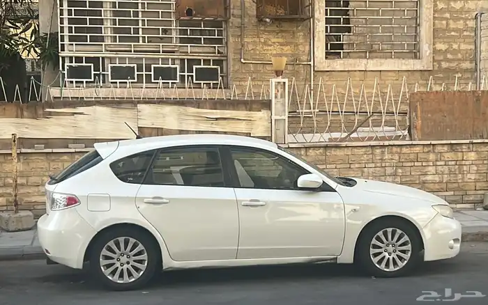 سوبارو أمبريزا 2.0 0