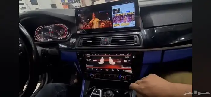 تم توفير شاشات BMWوشاشات لجميع السيارات 3