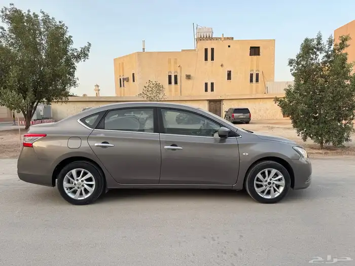 نيسان سنترا 2018 11