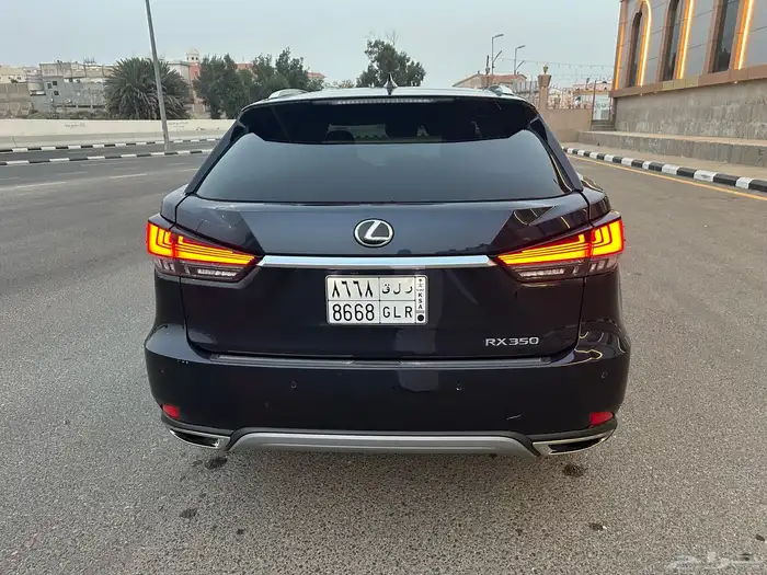 لكزس RX350 مخزن للبيع 4