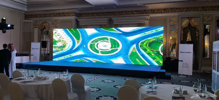 شاشات LED صناعة سعودية نفخر بها 1