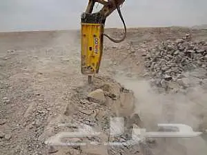 حفر أراضي قطع وردم بكلين 1