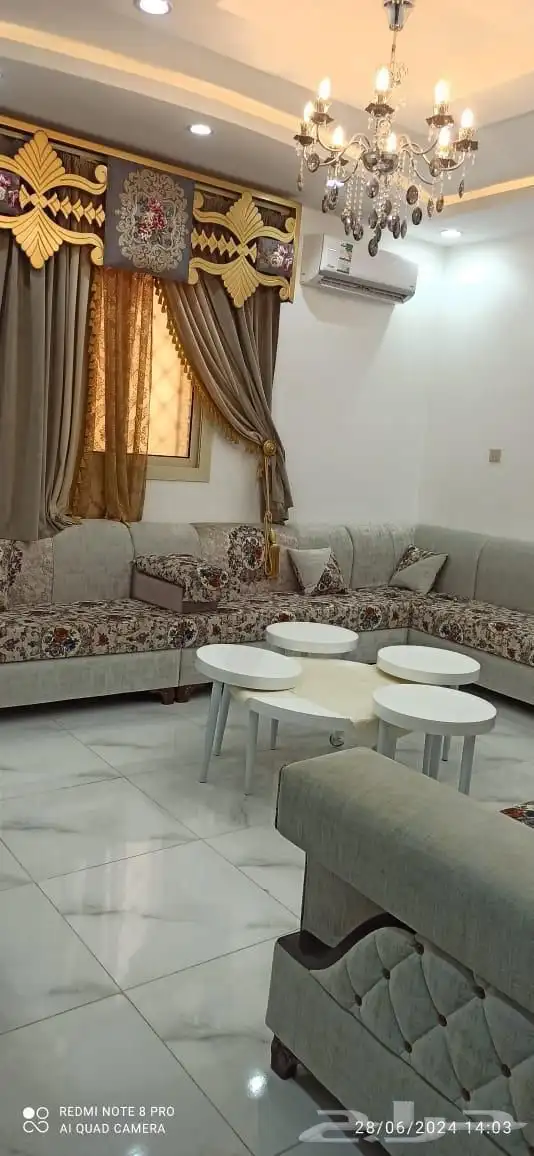 للايجار اليومي شقة مفروشة في الطائف حي جبرة 7غرف 7