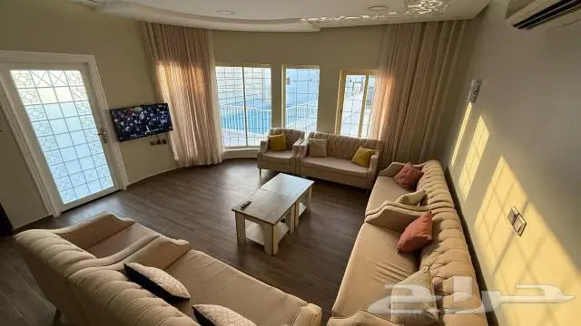 شاليه بمسبح . الدمام حي الفرسان 0