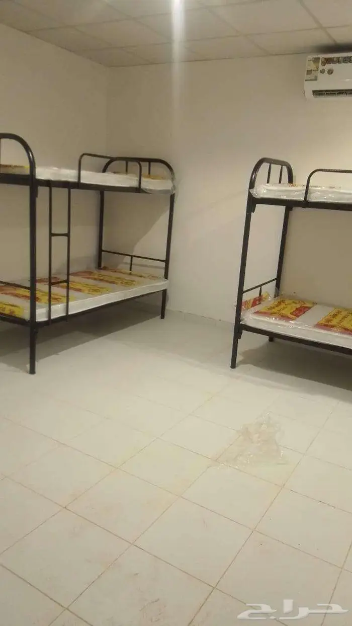 مرتبه سرير حديد وخشب بطانيات بسعر الجمله 13