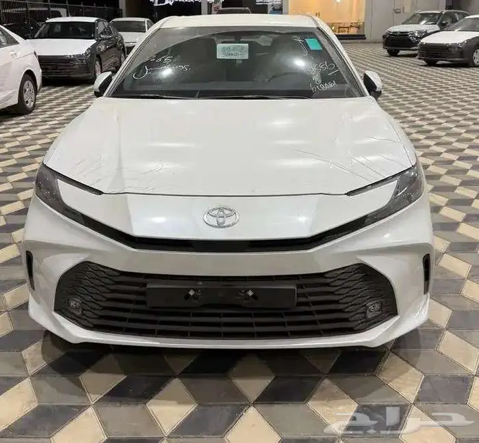 تويوتا كامري E هايبرد 2025 كاش واجار منتهي بتمليك 0