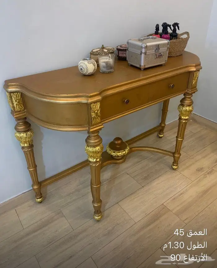 طاولات ومدخل دمشقي واوربي ومصري مطعم بالنحاس والصدف انتيك 37