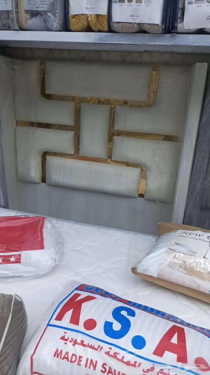 مرتبه سرير حديد وخشب بطانيات بسعر الجمله 7