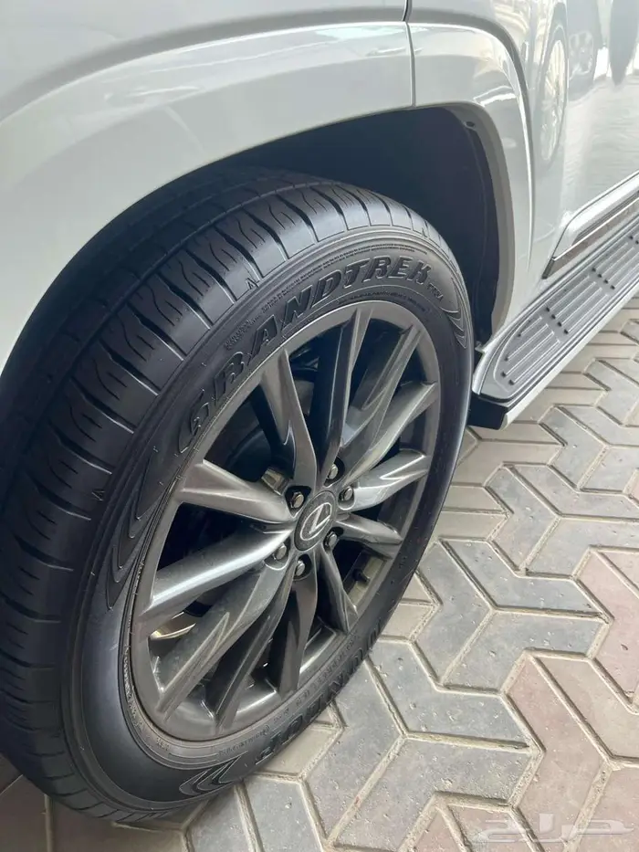 لكزس LX 600 F SPORT بحريني 2025 7