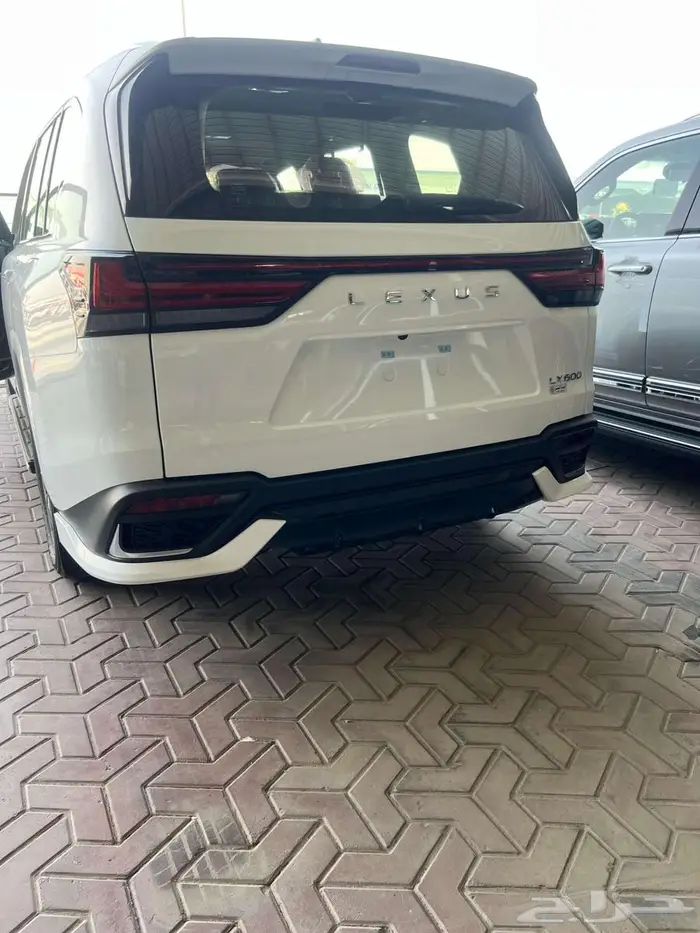 لكزس LX 600 F SPORT بحريني 2025 14