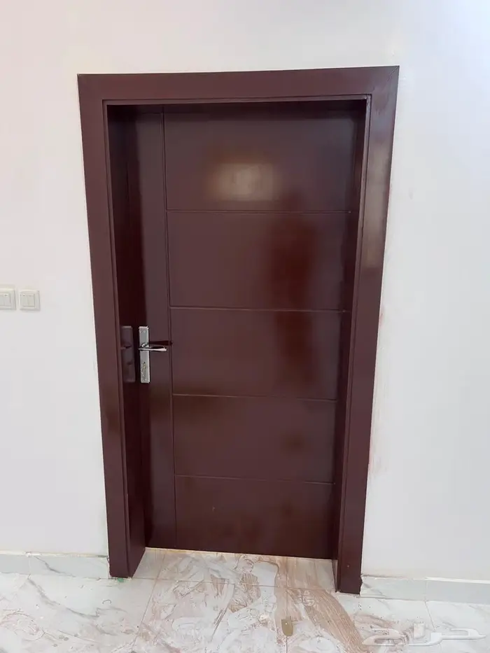 ابواب خشب حساب تبدا من240الي 600الباب كامل من اليوم الي الحج 9