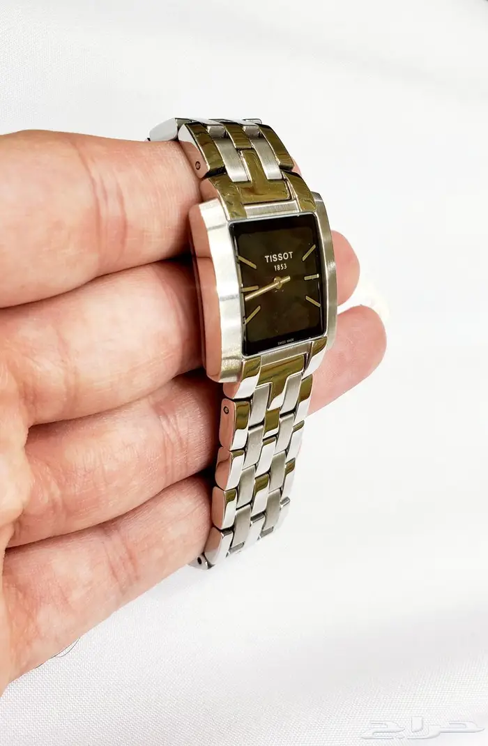 ساعة تيسوت السويسرية الاصلية جديدة ب 400 ريال 1