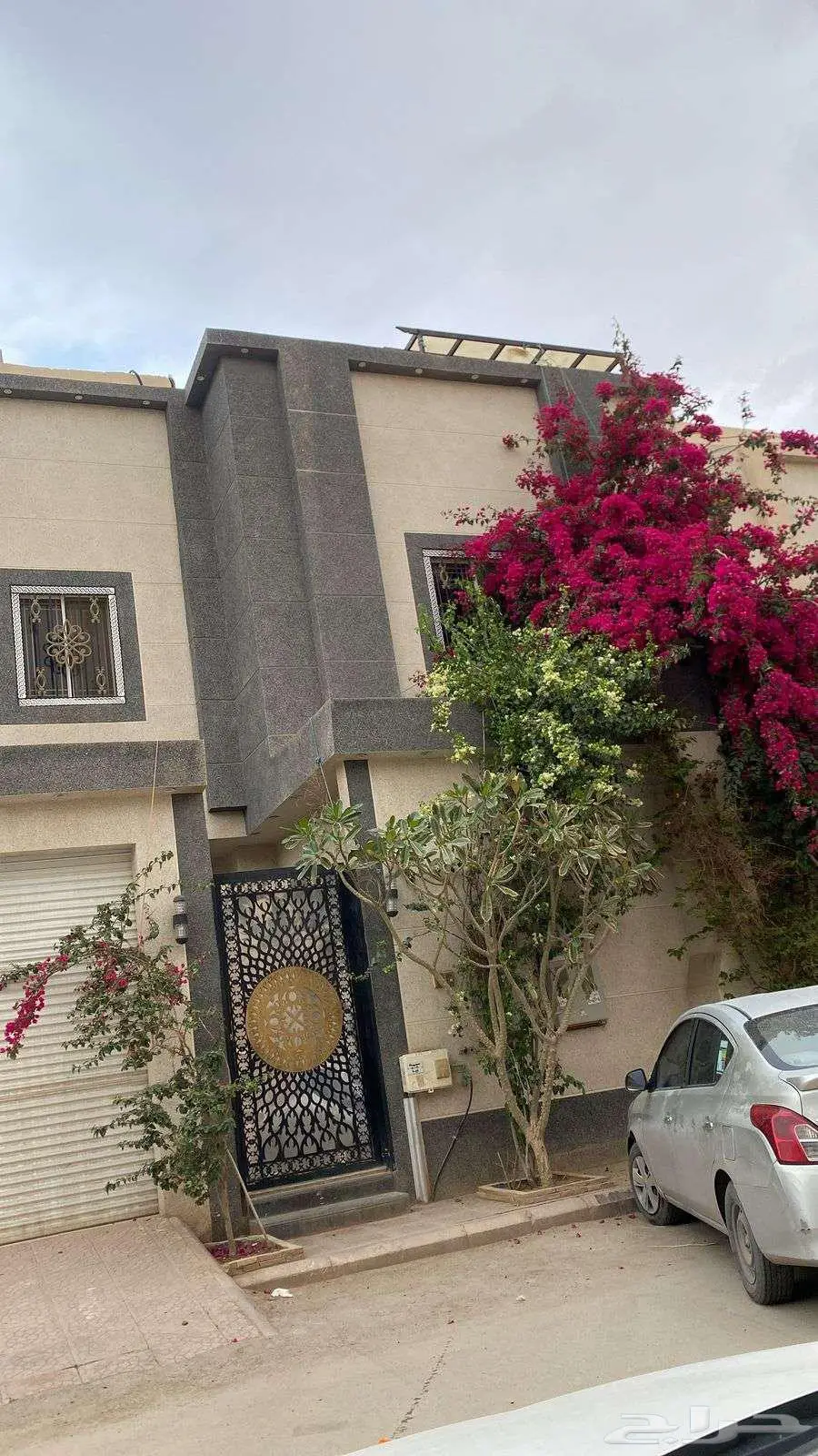 فيلا مأثثة للإيجار  الرمال الواحة 0