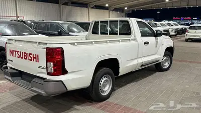 عرض خاص ميتسوبيشي L200 غمارة بنزين موديل 2024 بسعر 70150 الف 4
