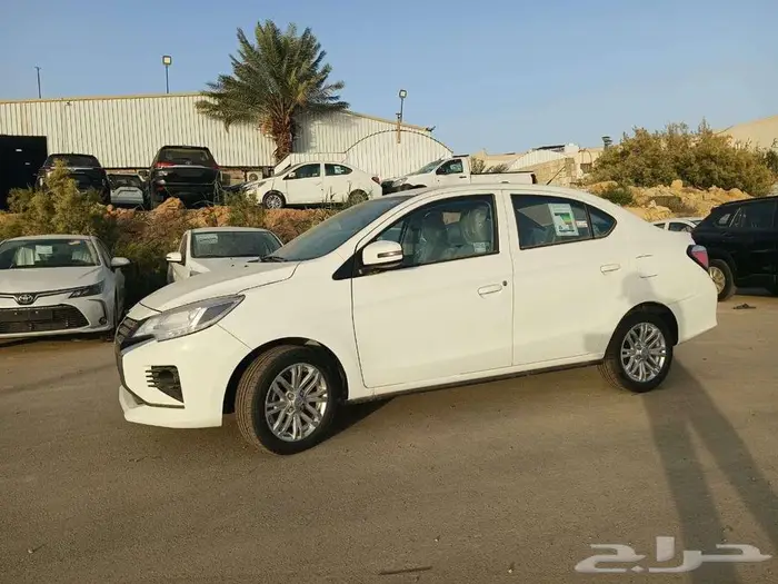 ميتسوبيشي اتراج هاي لاين فل كامل موديل 2024 5