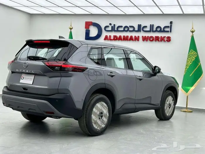 نيسان اكس تريل 7 مقاعد دفع رباعي ستاندر 2025 8