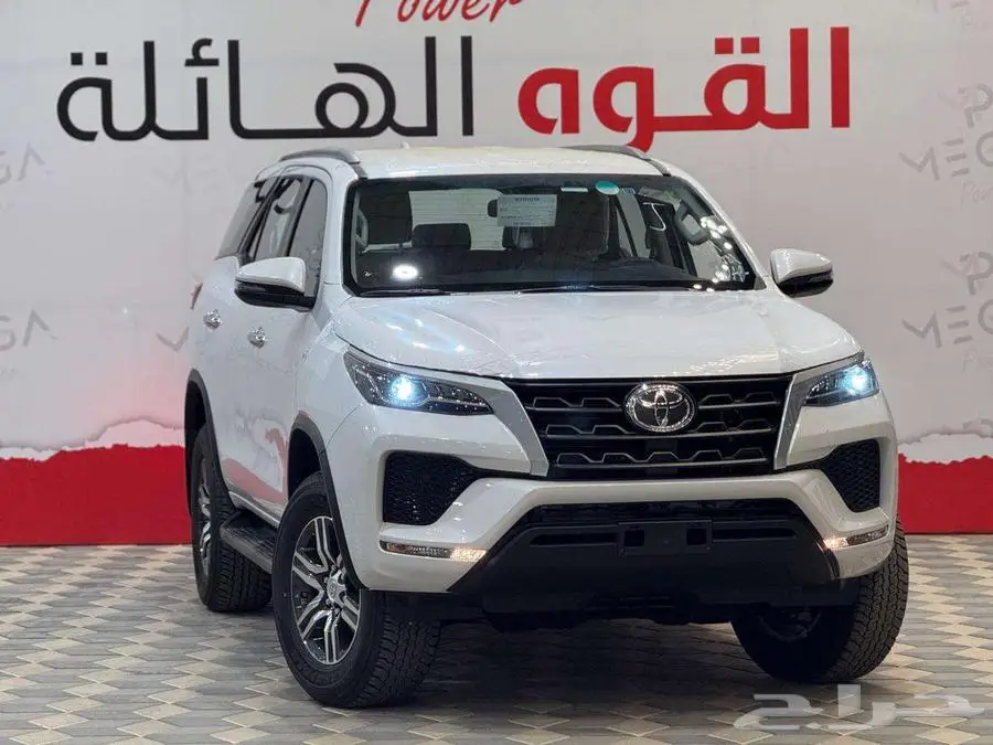تويوتا فورتشنر GX2 دبل بنزين 2025 -قوة تتحمل الدروب الصعبة 1