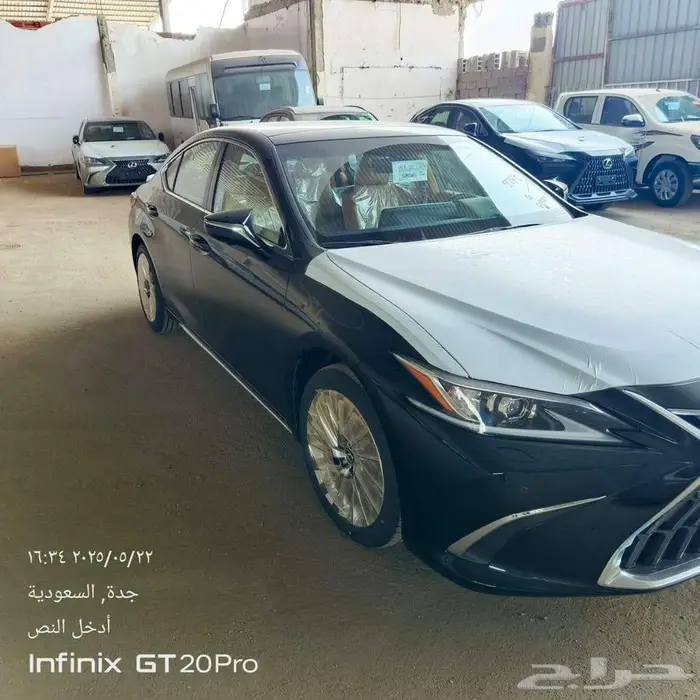 لكزس ES 350 سي سي أسود بنزين 2025 اقل كاش واقل تقسيط 3
