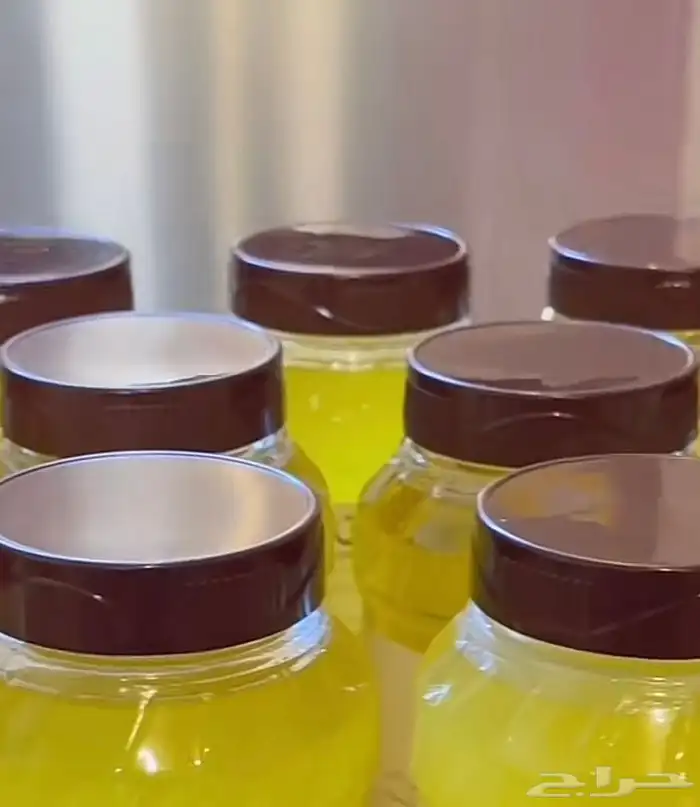 لبن غنم  سمن  بقل 0