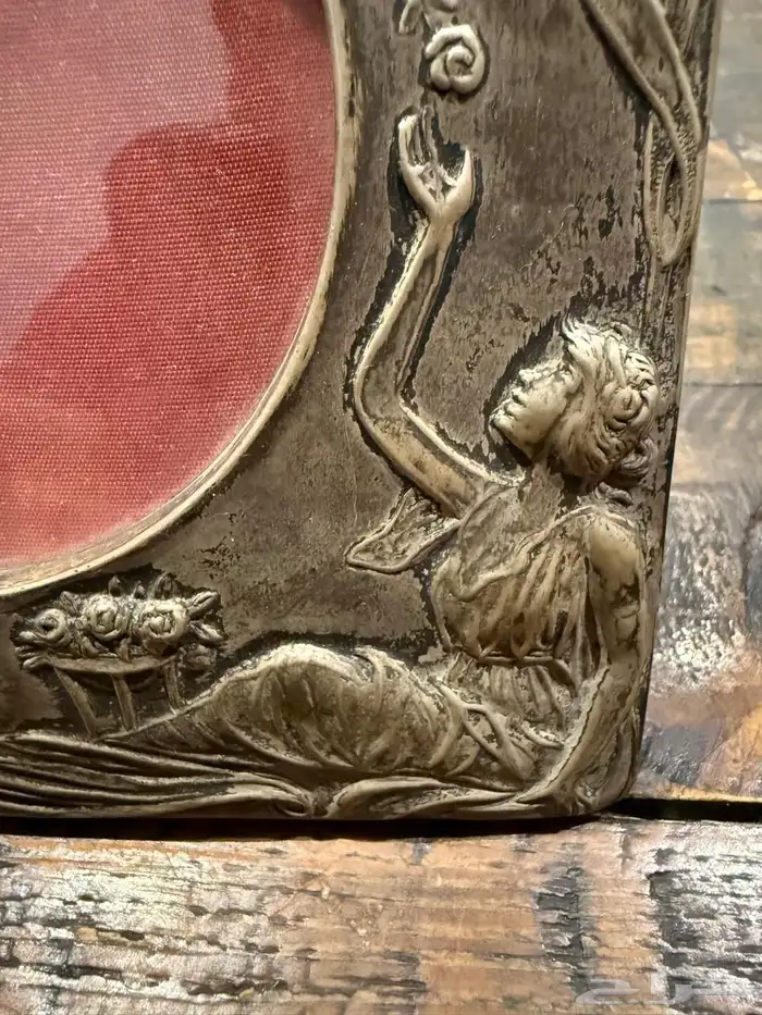 برواز فضة أوربي أنتيك 2