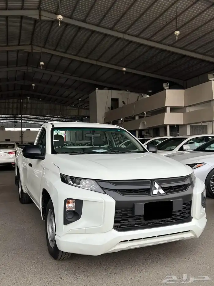 تم البيع ميتسوبيشي 2021 غمارة بنزين L200 2
