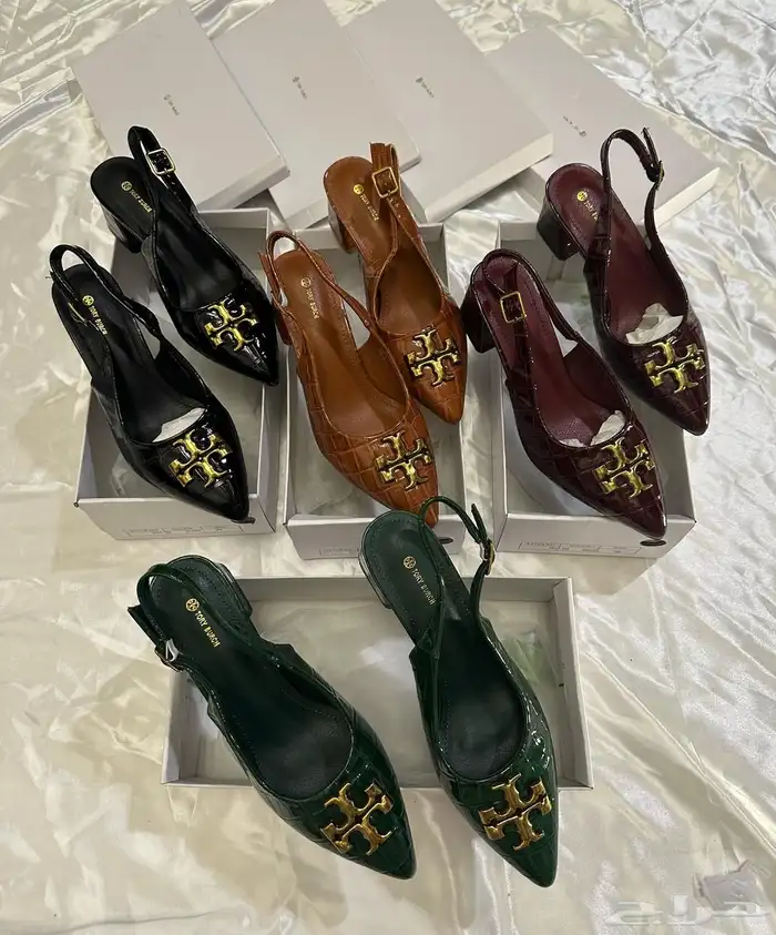 هيلزات سان لوران   فالنتينو كارولينا هيريرا قابانا فندي 5