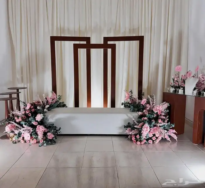 كوش طاولات استقبال طاولات طعام طاولات تخرج 5