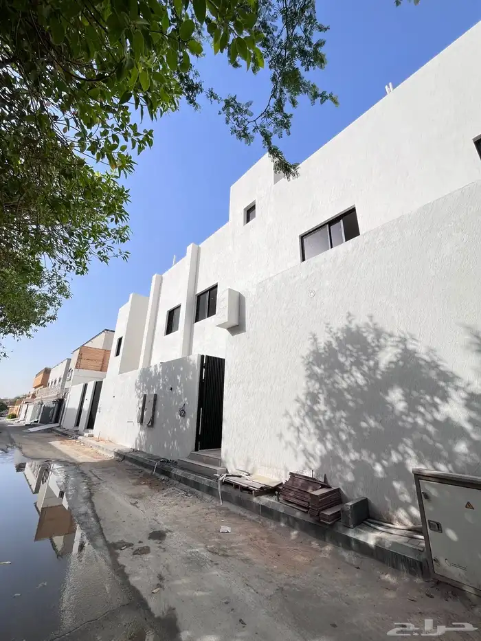 للايجار شقه عوائل جديده - الرياض حي الرحمانيه 2