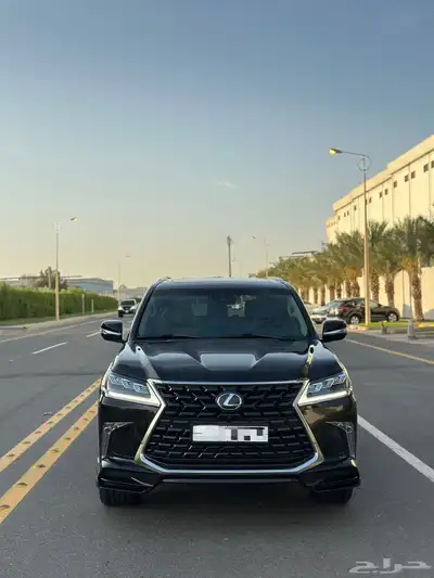 لكزس LX570 2021 1