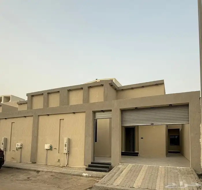 للبيع دور وملحق في حي الرابيه بالهفوف 0