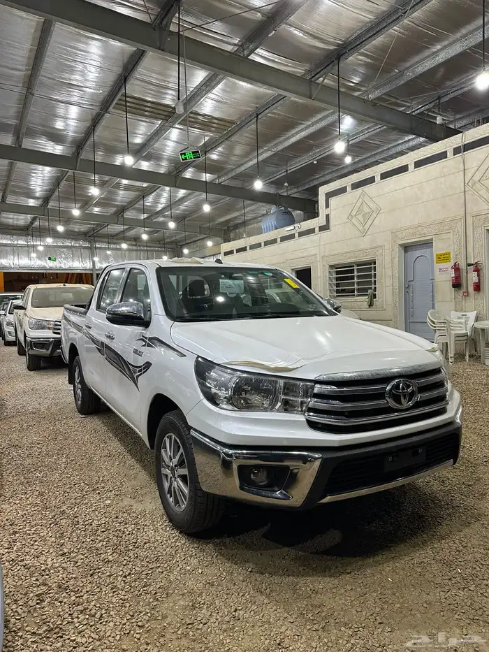 هايلوكس 2025 بنزين غمارتين اصفار كاش وبنك 12