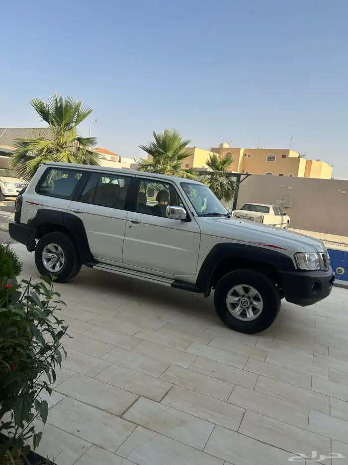 (تم البيع) فتك 2016 قير عادي دفلك(مخزن) 11