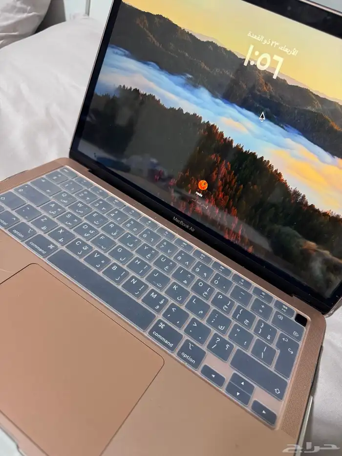 لابتوب ماك بوك 0