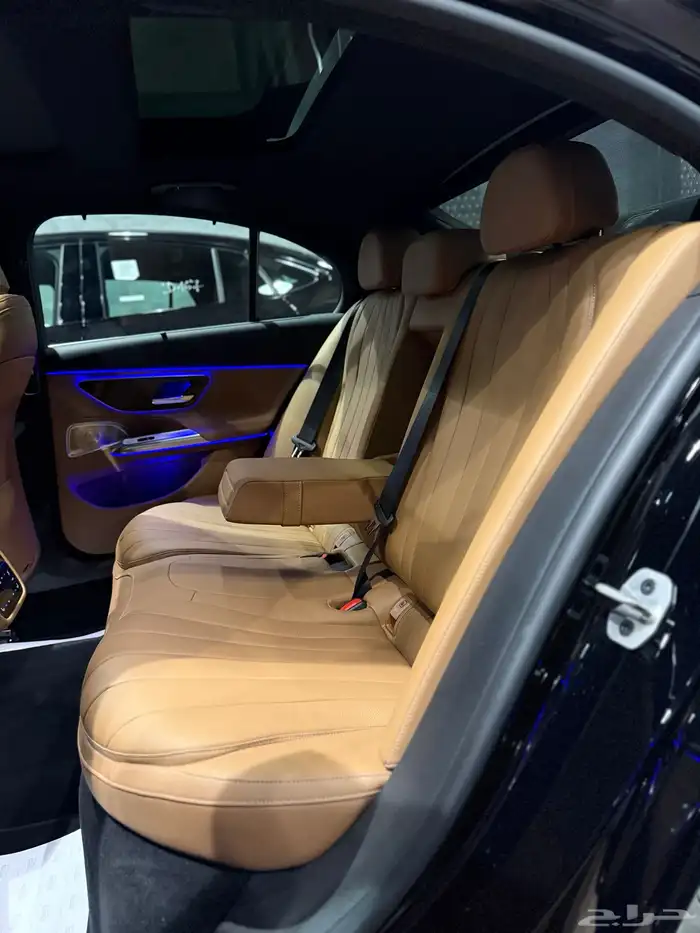 MERCEDES E200 KIT AMG 2024 11