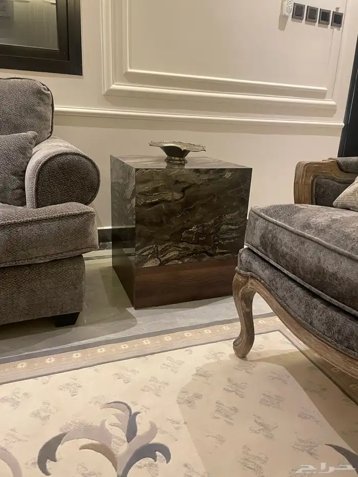 طاولات جديدة (طاولة )فاخرة بتصميم خاص وعصري رخام وخشب 6