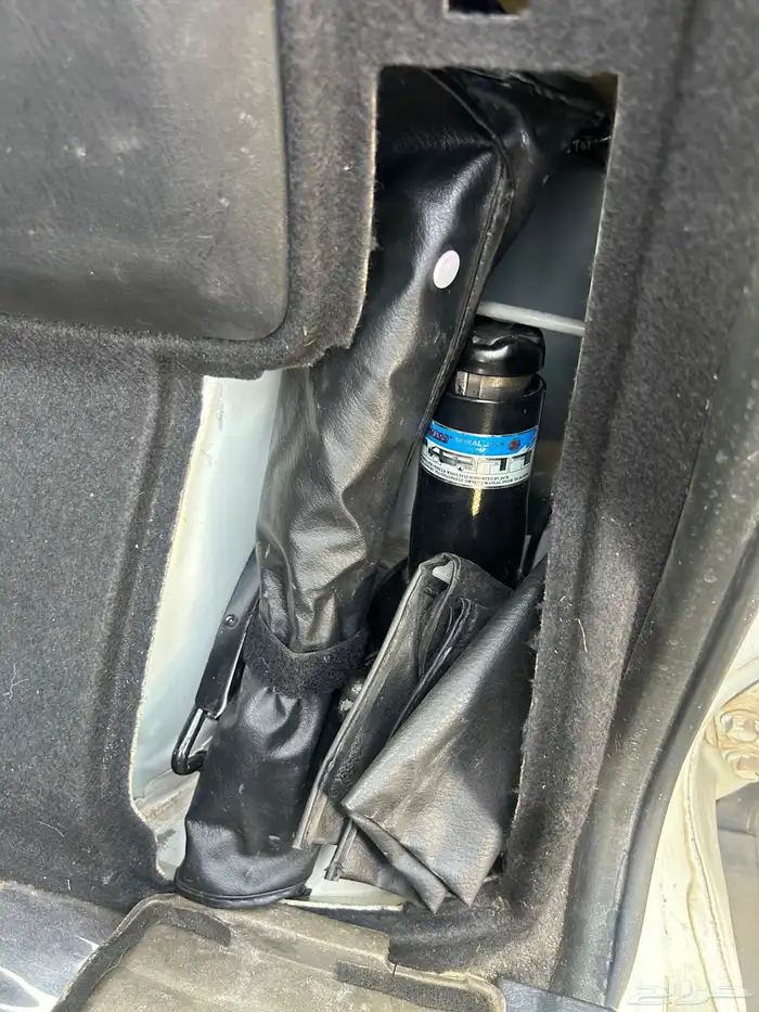 (تم البيع) فتك 2016 قير عادي دفلك(مخزن) 32