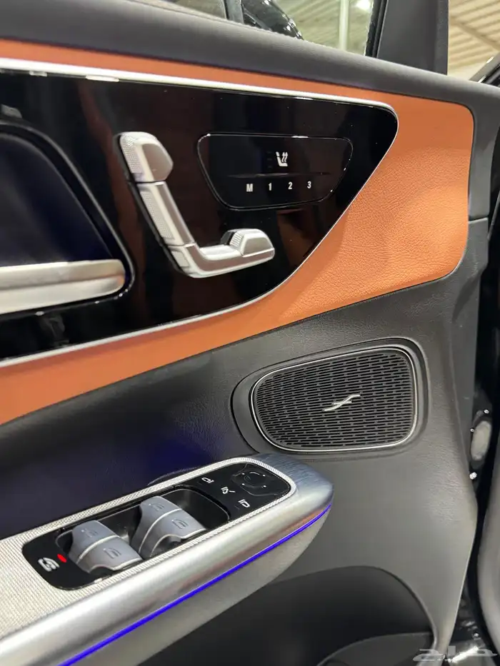 مرسيدس GLC200 AMG موديل 2025 فل كامل جديد . 16