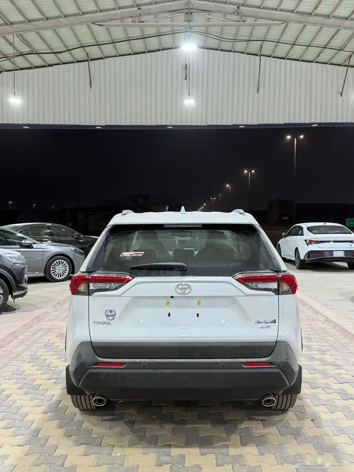 تويوتا راف فور 2025 XLE دبل بقسط 1641 4