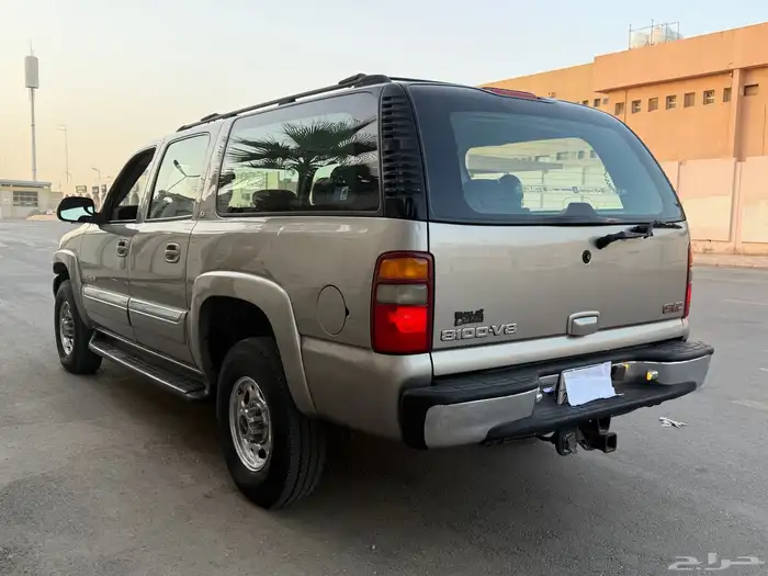 جي ام سي سوبربان 2001 سعودي 8100 مخزن نظيف جدا 12