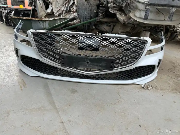 صدام جينسس 2025 G80 3
