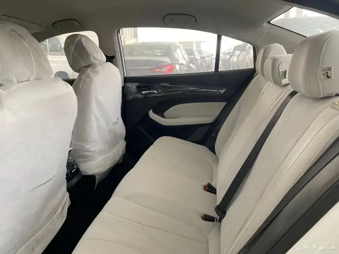 لوحات MG 5 استاندر 2025 السعر 47000 10