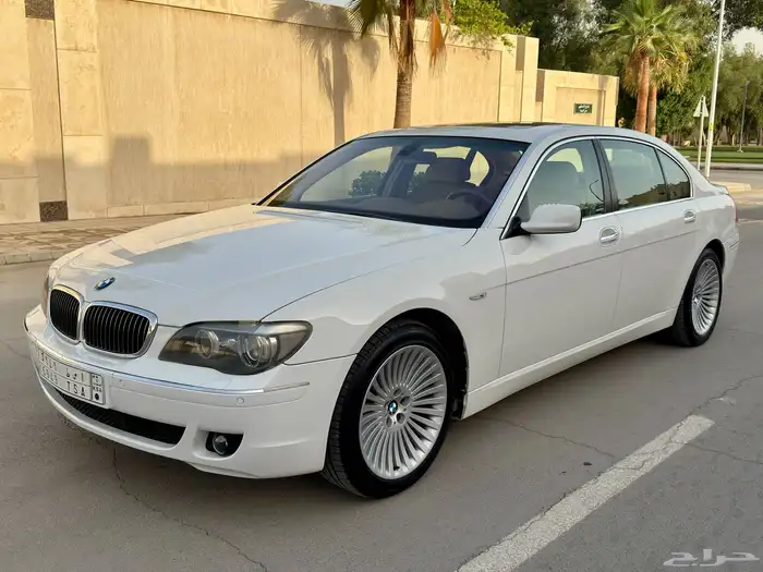 من التحف BMW 740LI مخزن 0